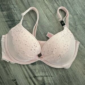 Brand new VS pink rhinestone bra size 34 A